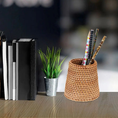 Porte-crayons en rotin