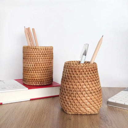 Porte-crayons en rotin