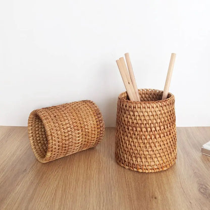 Porte-crayons en rotin