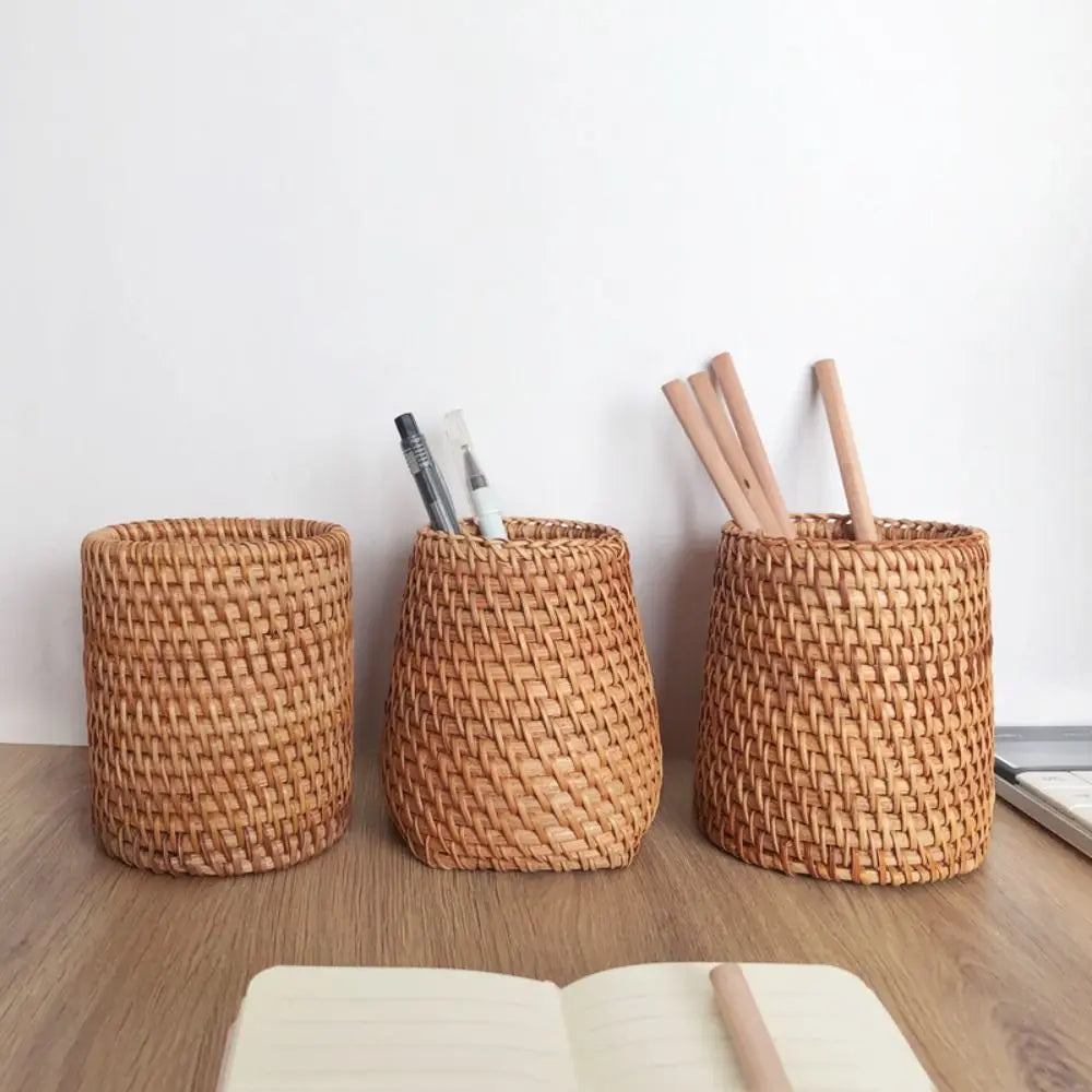 Porte-crayons en rotin
